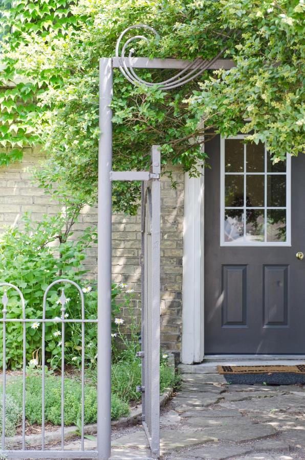 Avery House B&B Στράτφορντ Εξωτερικό φωτογραφία